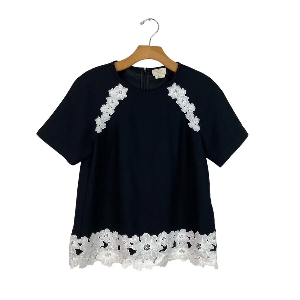 Kate Spade Lace Trim Satin Crepe Top Black and White Size 4